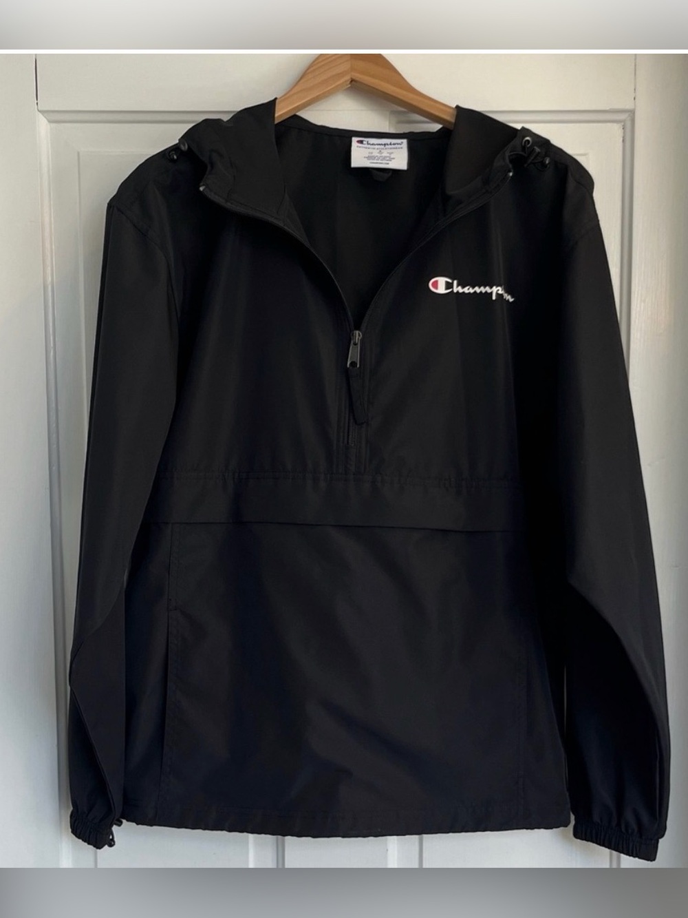 Champion Men’s Black Hooded Jacket NWOT Size Small